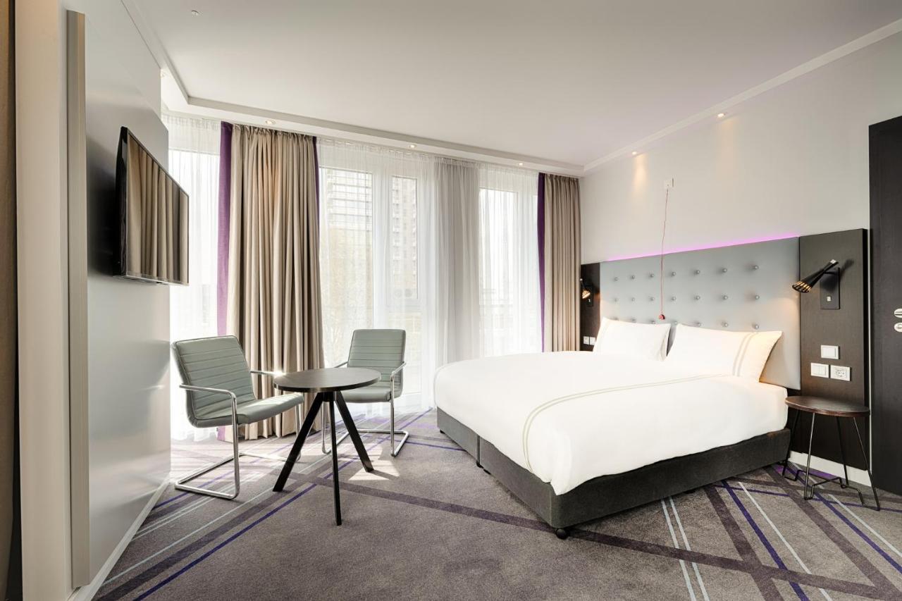 Premier Inn Berlin Alexanderplatz ภายนอก รูปภาพ