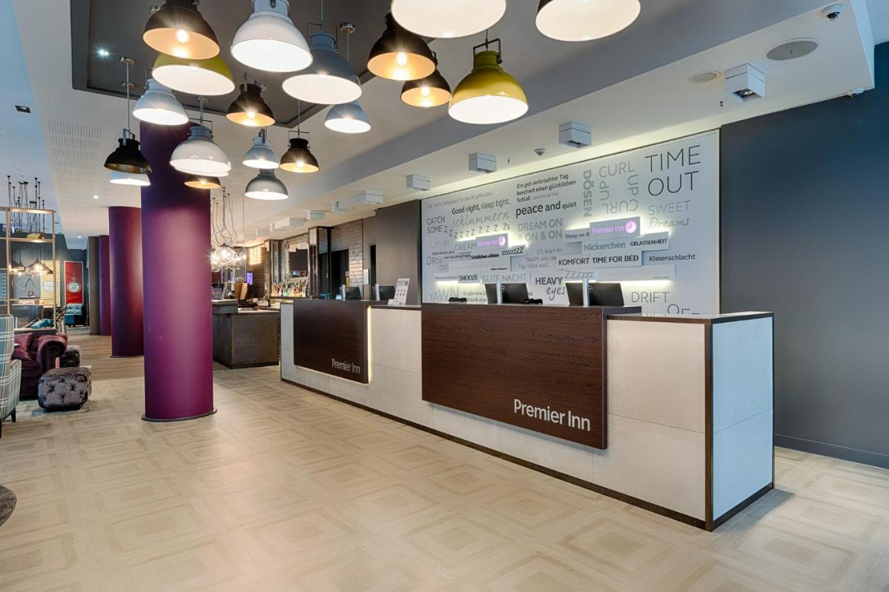 Premier Inn Berlin Alexanderplatz ภายนอก รูปภาพ