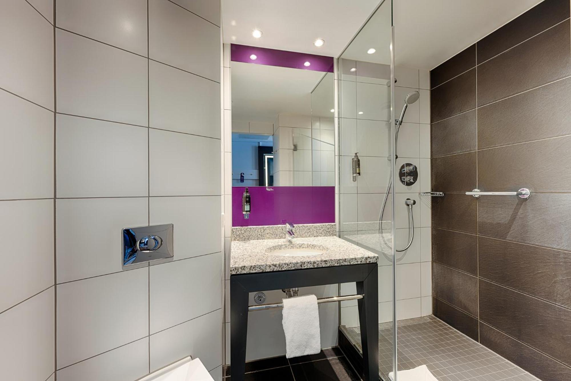 Premier Inn Berlin Alexanderplatz ภายนอก รูปภาพ